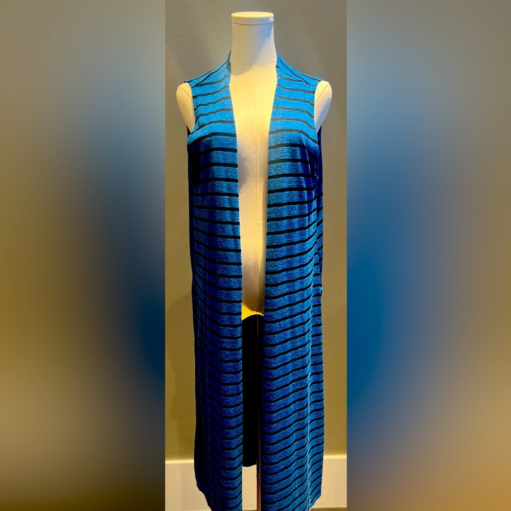Striped blue LulaRoe Joy duster